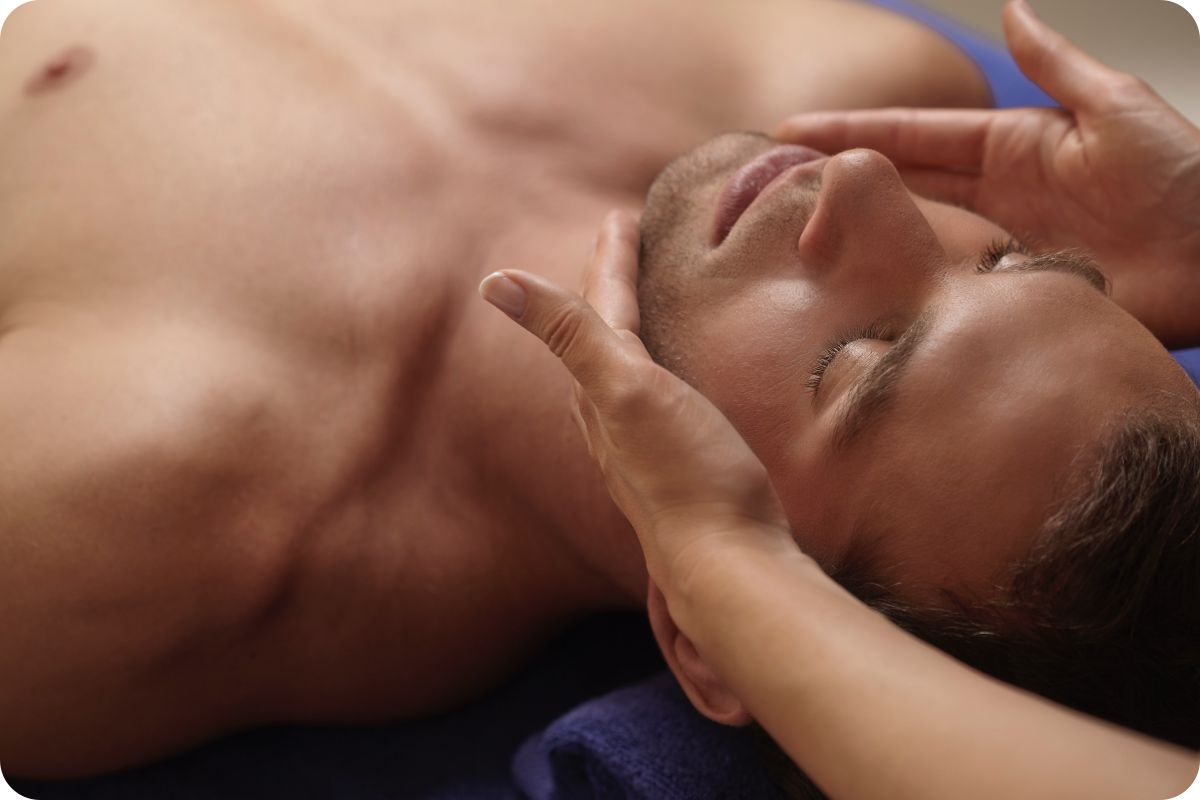 Soins du visage et du corps pour homme au Centre Oxygène